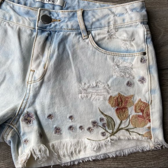 Dex Light Wash Distressed Embroidered Denim Shorts - Picture 4 of 12